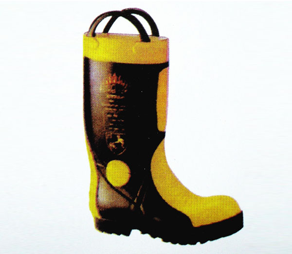 多功能防護(hù)靴 多功能防護(hù)靴